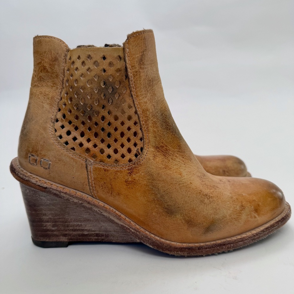 BED|STU Leather Wedge Ankle Boots Perforated Side Zip Women’s 7 Bed Stu